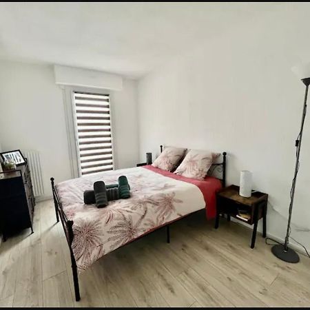 Logement Renove Avec Mobilier 2023 Daire Avinyon Dış mekan fotoğraf