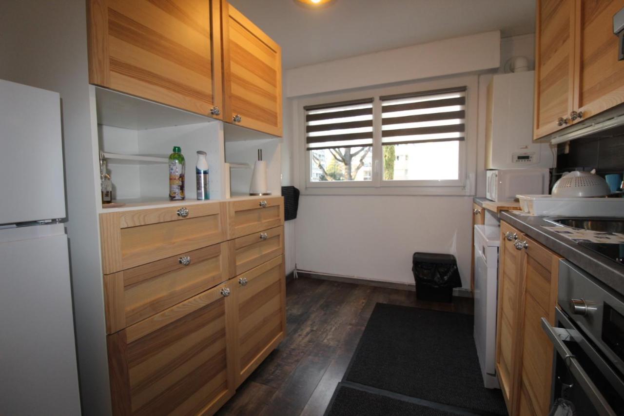 Logement Renove Avec Mobilier 2023 Daire Avinyon Dış mekan fotoğraf